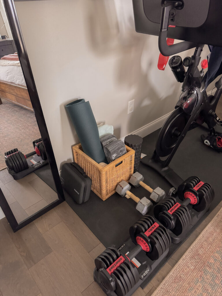 equipment set up in small space home gym
